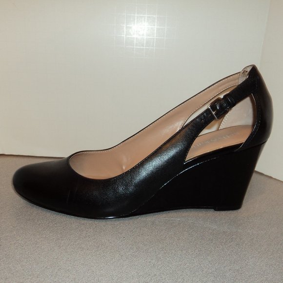 Kelly & Katie Women's 9.5 M Shoes Pump Wedge Black Leather Rd Toe - Picture 6 of 13